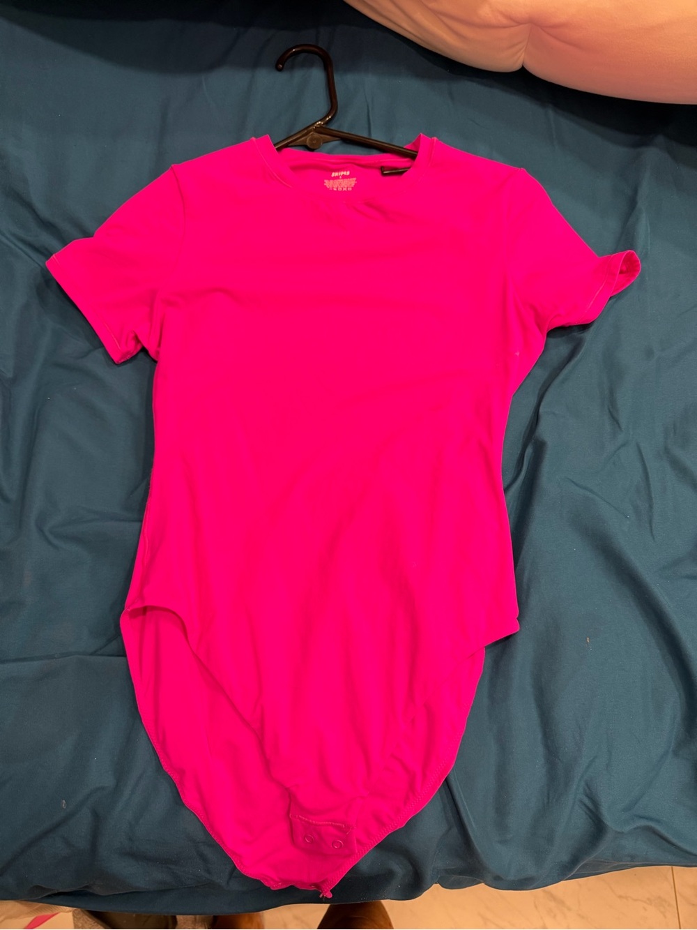 SKIMS Bright Hot Pink Short Sleeve Bodysuit